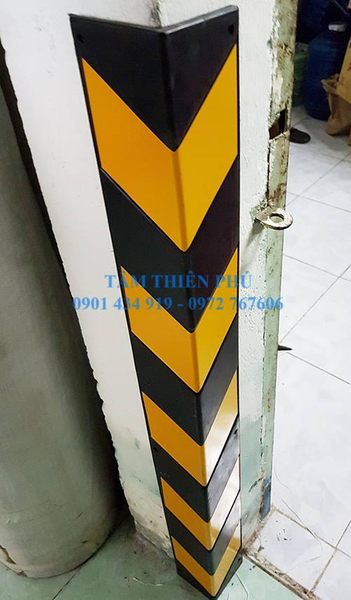 Gia công cao su ốp cột chữ v