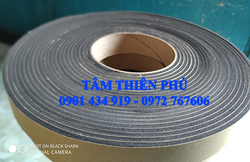 Ron xốp 1 mặt keo dán