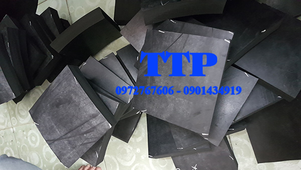 Gia công cắt tấm cao su theo yêu cầu