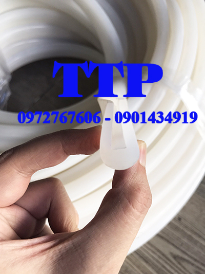 Gia công ron silicone chữ u chèn khe rãnh
