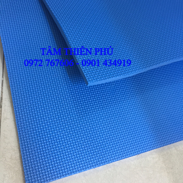 Thảm lót chống mỏi cho công nhân đứng