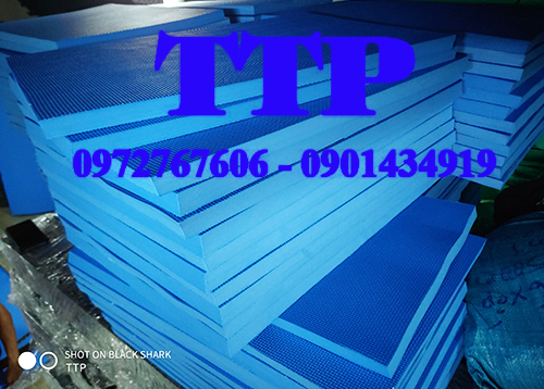 Tấm xốp eva màu xanh có vân nổi chống trượt